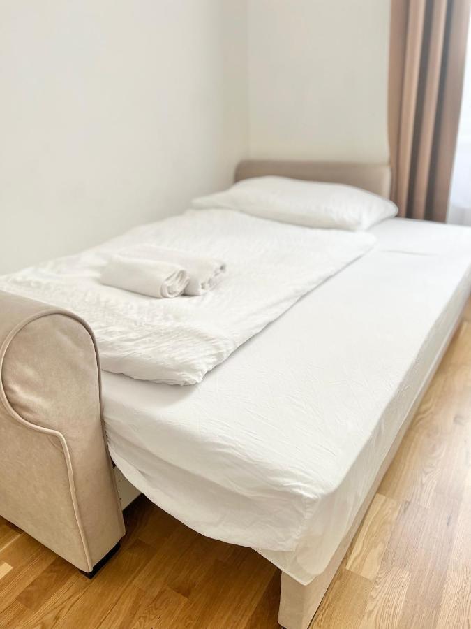 Angeloroma Deluxe Apartment Praha Bagian luar foto